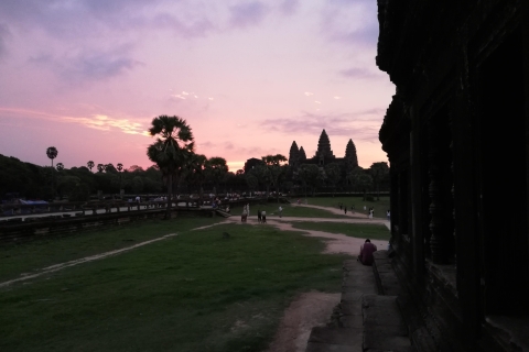 Excursión Privada al Amanecer: Angkor Wat, Templo de Bayon y Ta ProhmExcursión Privada a Angkor Wat al Amanecer
