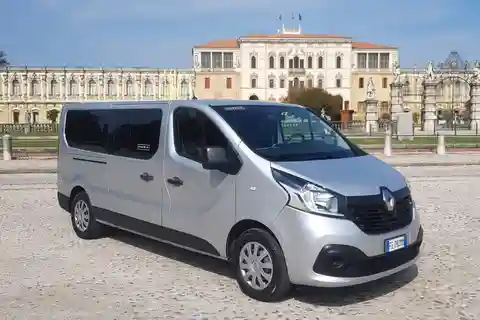 Venice Marco Polo Airport: Private Transfer to Canazei