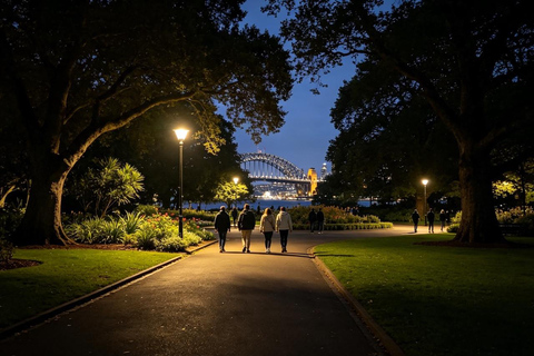 Sydney: Opera House & Harbour Lights Night Walking Tour