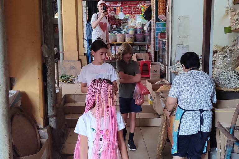 Yogyakarta: clase de cocina con visita al mercado y servicio de recogida del hotelClase de cocina con servicio de recogida del hotel