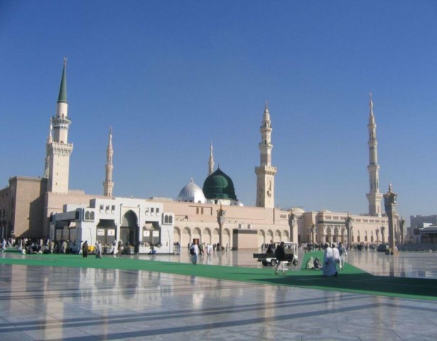 Visit Landmarks of Al Madinah in Medina, Saudi Arabia