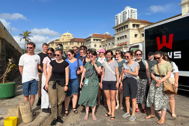 Colombo Private Enjoy City Tour by Tuk Tuk