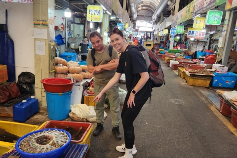 Wycieczka po targu żywności w centrum Busan