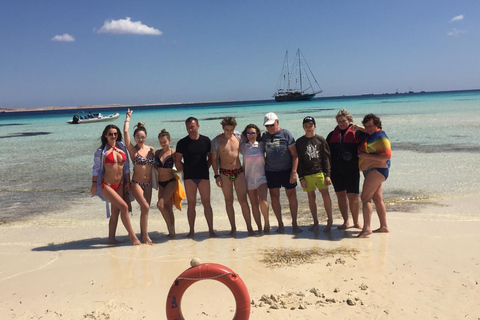 Ras Mohammed Yolanda, Sharks Observatory- Red Sea Treasures