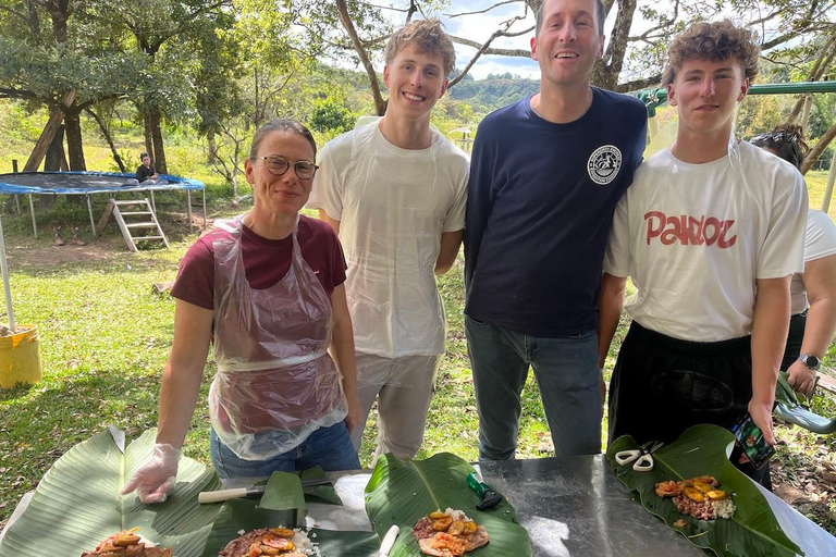 Corn, Cheese, and Mono en Bijao Experience in Boquete
