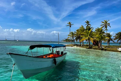 Escapada a la Isla de San Blas: pernocta en la isla
