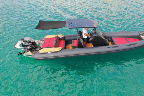 Sifnos : explorez Polyaigos et Kimolos lors d&#039;une croisière privéeLocation de bateau à Sifnos vers Polyegos et Kimolos avec Marvel RIB