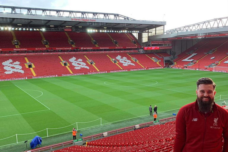 Liverpool: Liverpool FC Game Ticket at Anfield Premier Club - Hospitality