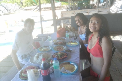 Coron: Excursión a los Arrecifes y Pecios - Día Completo con Almuerzo Buffet