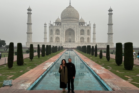 Desde Delhi :- Tour Privado de 4 Días por el Triángulo de OroOpción 02 ( Alojamiento 4 estrellas + Coche + Guía )