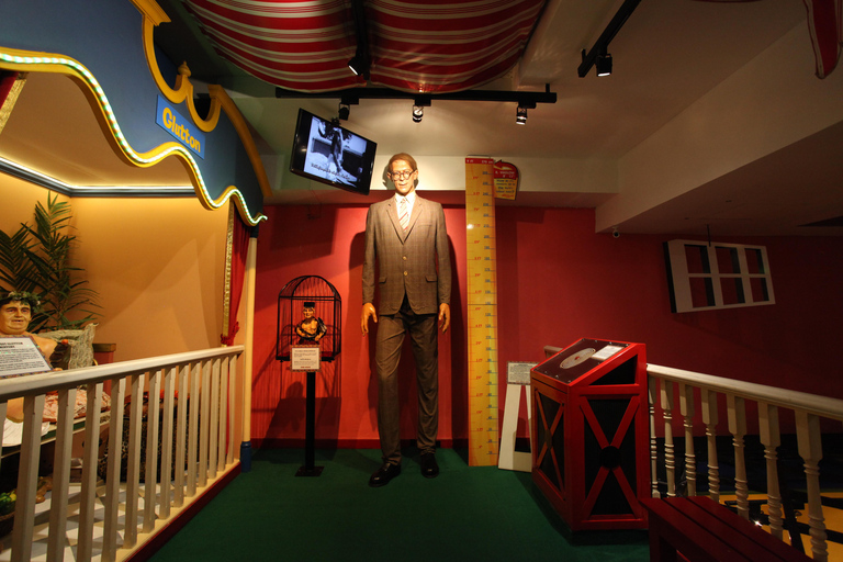 Pattaya: Ripley&#039;s Believe It or Not! EintrittskarteRipley&#039;s Believe It or Not! Odditorium Eingang