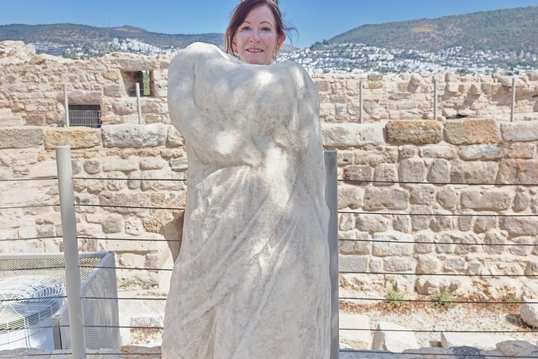 Walking tour of Halicarnasos & Bodrum St Peter"s castle