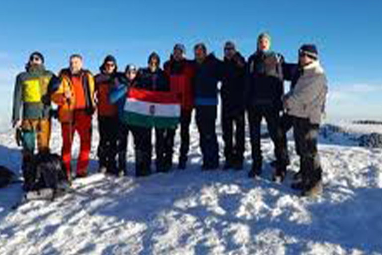 Tanzanie : forfait aventure d&#039;un an avec ascension du Kilimandjaro