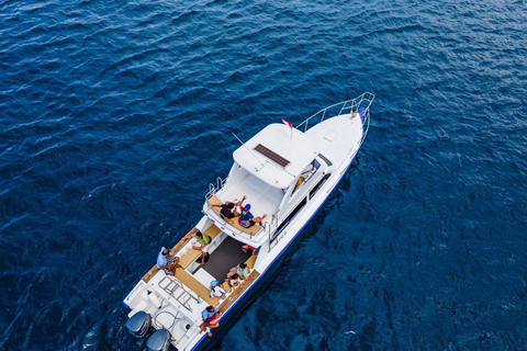 从巴厘岛出发：努沙佩尼达魔鬼鱼浮潜私人乘船观光共享游船之旅（含午餐，巴厘岛酒店接送服务）