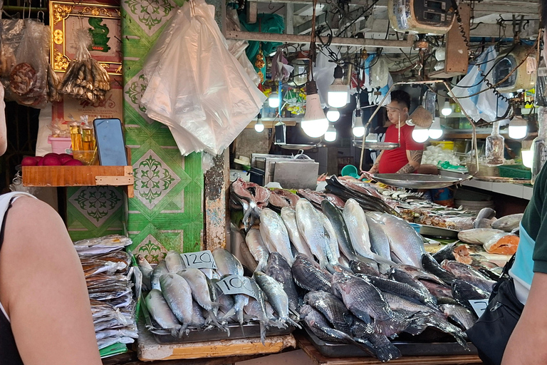 Manila: Market Tour and Filipino Cooking Class