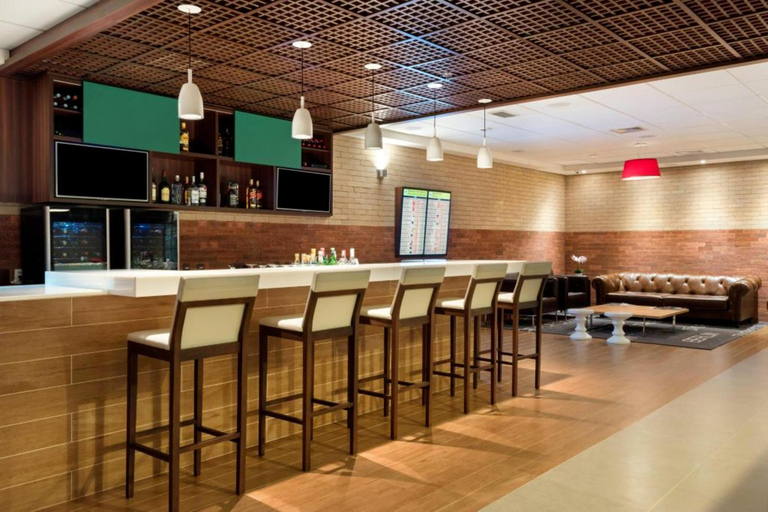 GRU Sao Paulo Guarulhos International Airport: Lounge Access T1 Domestic Departure: W Lounge