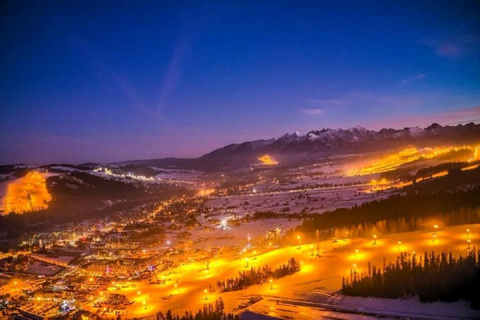 Cracovie : Ski dans les Tatras Kotelnica avec bains thermaux en optionForfait de ski 4 heures avec matériel et transfert (sans bains thermaux)