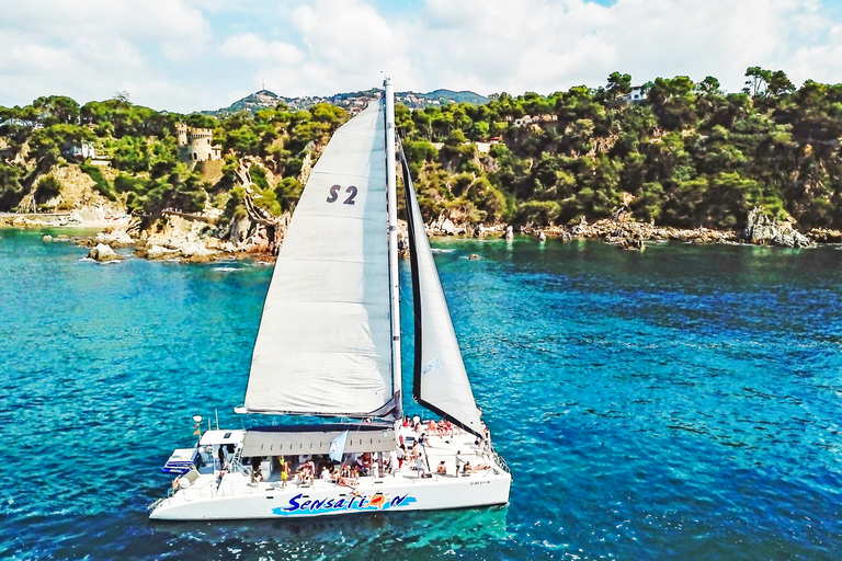 Lloret de Mar: Catamaran Sailing Cruise with BBQ and Drinks Afternoon Catamaran Sailing Cruise with Barbeque & Drinks