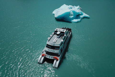 El Calafate: Upsala & Spegazzini Glaciers Cruise with Lunch Cruise with Boxed Lunch and Hotel Pickup