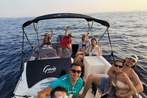 From Split: Half-Day Blue Lagoon and 3 islands Tour Half-Day Blue Lagoon and 3 islands Tour Group tour