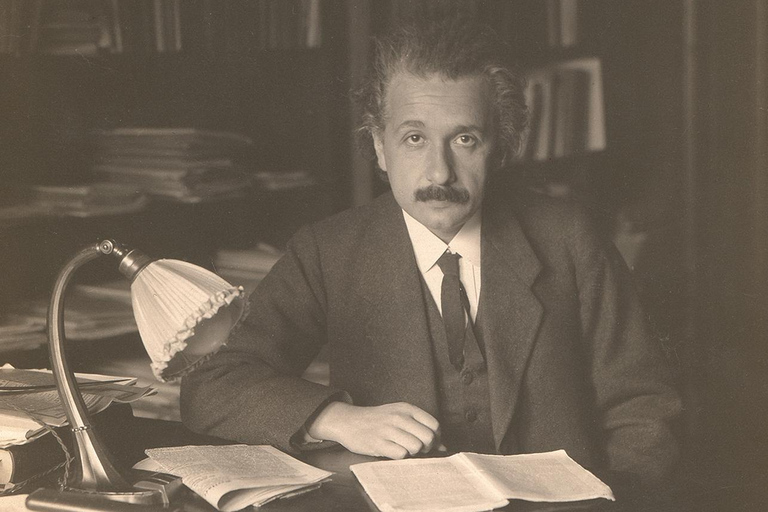 ETH Zurich Tour: Meet Albert Einstein