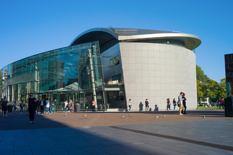Amsterdam: Van Gogh Museum Small Group Tour incl. Ticket