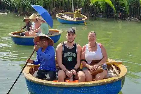 Desde el Puerto de Tiên Sa: Tour turístico por las ciudades de Da Nang y Hoi An