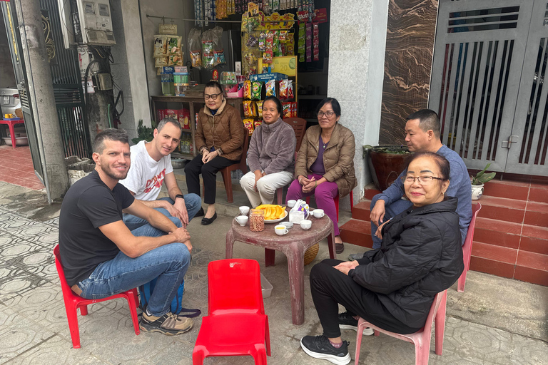 Cao Bang: 2-Day Family Experience With Local Guide 2-Day Family Experience By Car