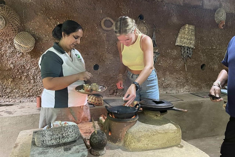 Kandy: Herbal and Spice Workshop Tour with Pickup & Drop Off