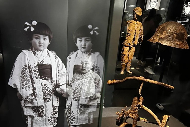 Hiroshima & Miyajima Island: Small Group Full-Day Sightseeing Tour