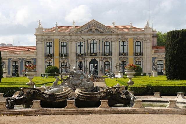 From Lisbon: Palacio Nacional de Queluz Private Tour