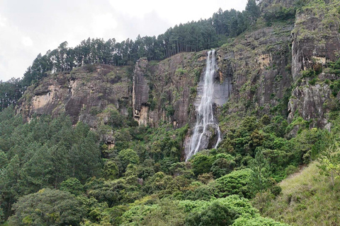 Belihuloya: 3-Night Hiking Tour with Kayaking & Transfers