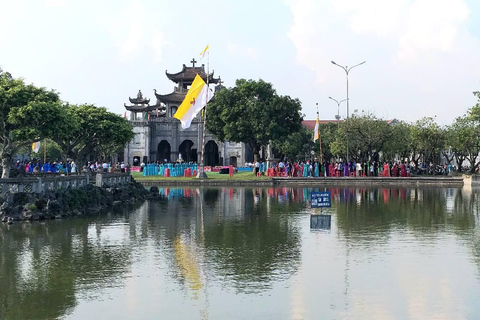 Hanoi: Stone Cathedral or Hat & Incense Village _SMALL GROUP Private Tour Phat Diem Stone Cathedral & Conical Hat Village