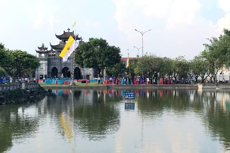 Hanoi: Stone Cathedral or Hat & Incense Village _SMALL GROUP Private Tour Phat Diem Stone Cathedral & Conical Hat Village