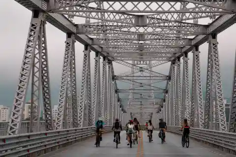 Florianópolis Bike Tour - Photography, History and Fauna