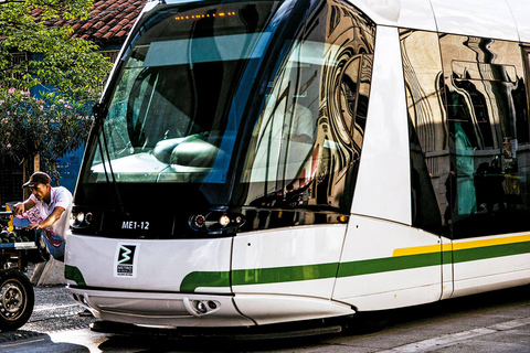 Medellín : visite historique de la ville avec le métro, le câble et le tramwayVisite en espagnol