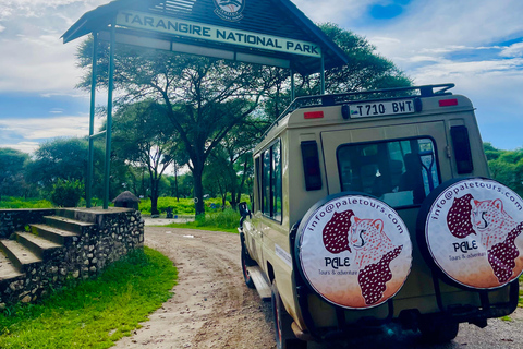 Tanzania Group Safaris Through Tanzania’s Top National Parks Arusha : 3 Days Serengeti and ngorongoro ngroup Safari