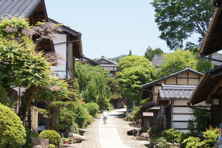 From Matsumoto/Nagano: Nakasendo Trail Walking Tour From Hotel Kokusai 21
