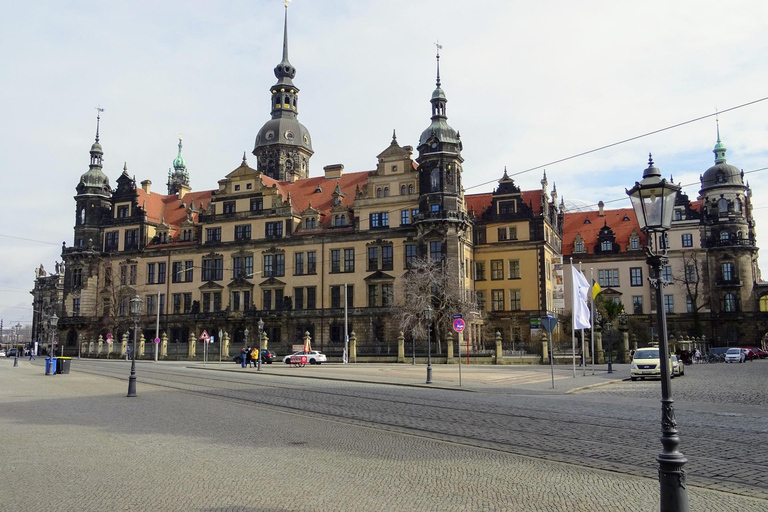 Prague:Dresden 2h and Moritzburg 2h Private DayTrip + ticket