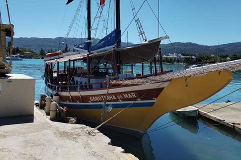Montego Bay Pirate Ship Cruise Port Royal & Lime Cay