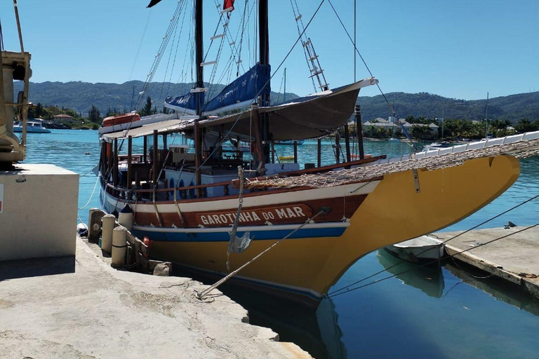 Montego Bay Pirate Ship Cruise Port Royal & Lime Cay