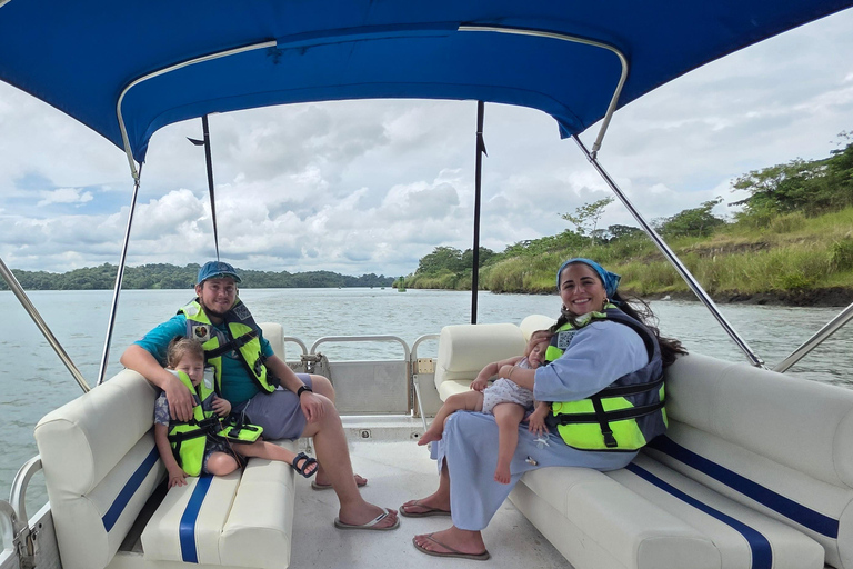Panama City Gatun Lake VIP Boat Tour Panama City Gatun Lake boat trip