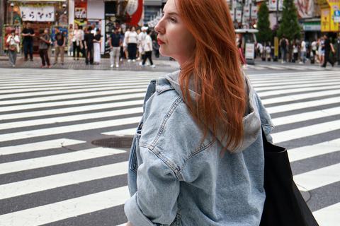 Tokyo: Shinjuku Early Morning Private Photoshoot 90-Min Session – Adds West Exit Skyline | 100 Photos