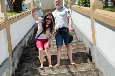 Kandy: Full-Day Tuk-Tuk Tour with Temples & Gardens by Local