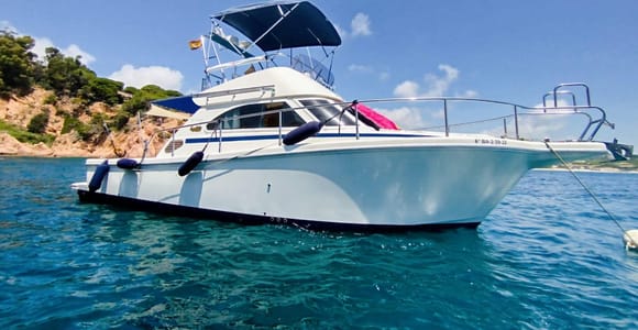 Costa Brava Boat Experience: Half Day / Full Day