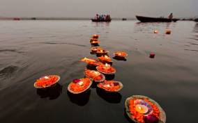 Varanasi:- Morning Varanasi Short Tour with Boat Ride