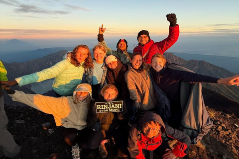 Sembalun: Mount Rinjani 2-Day Private Trekking Tour