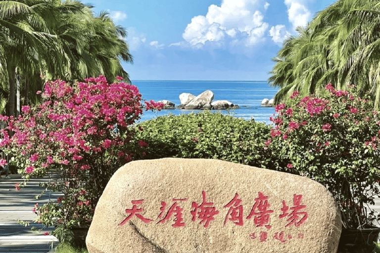 Sanya: Nanshan Temple and Xiaodongtian Day Trip with Lunch