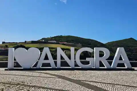 Private Angra do Heroísmo: Walking CityTour with Tasting