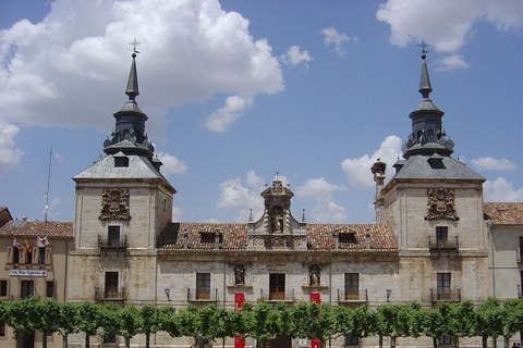 Guided tour of Burgo de Osma (by ECO-BUS)